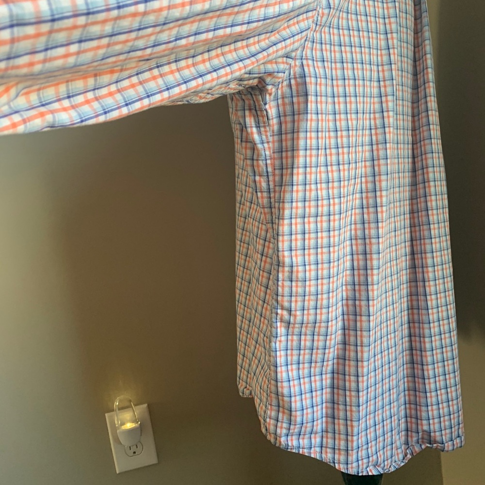 IZOD plaid button down - Picture 4 of 6